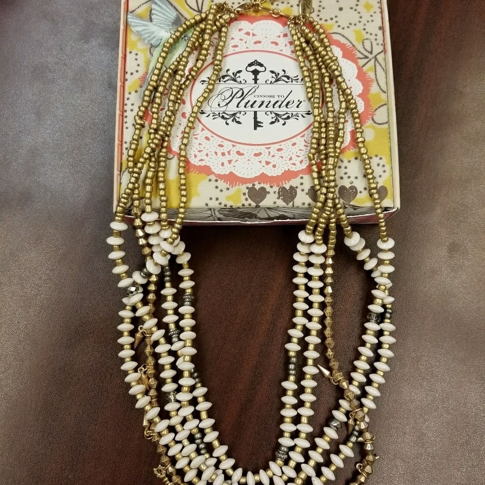 Plunder necklace